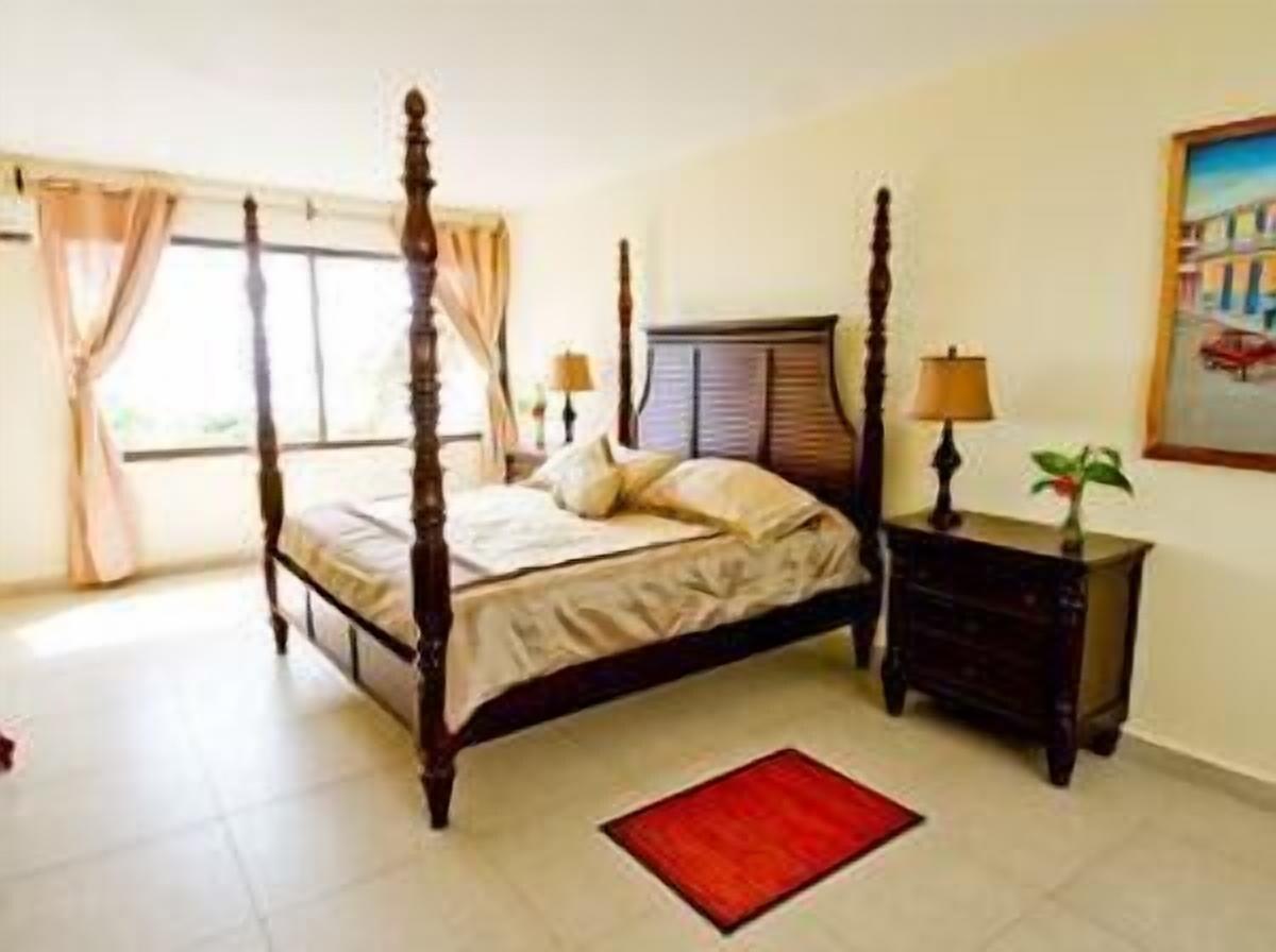 Hotel Mont Joli Cap-Haitien Exterior photo