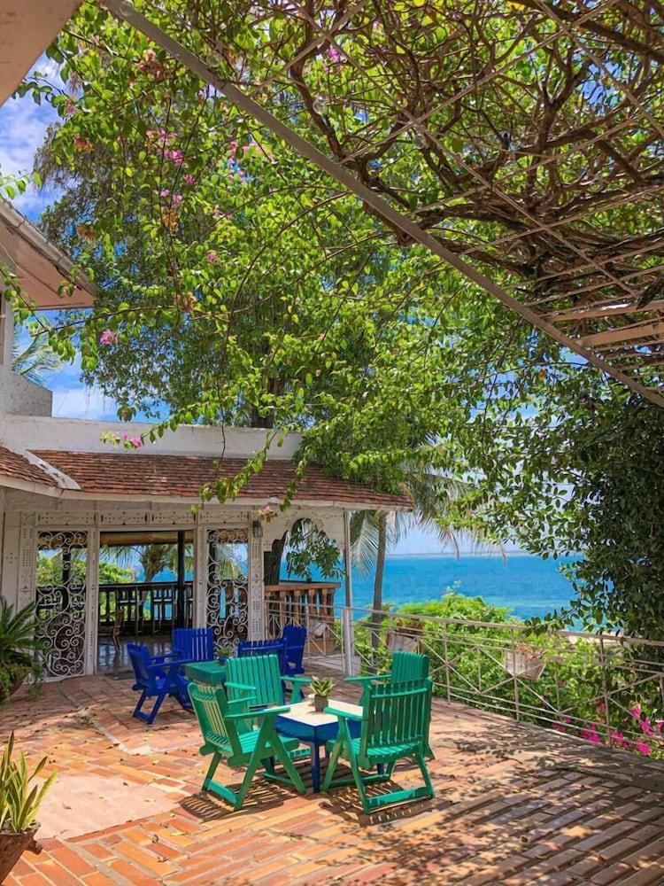 Hotel Mont Joli Cap-Haitien Exterior photo
