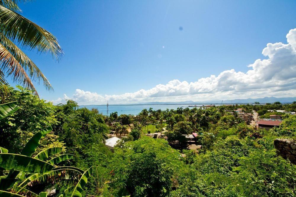 Hotel Mont Joli Cap-Haitien Exterior photo